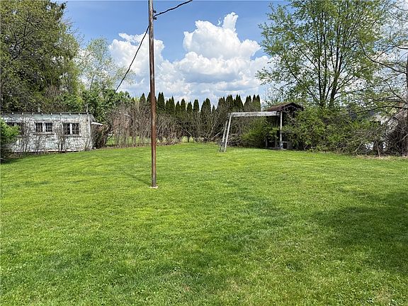 5th image of 108 Coldren St