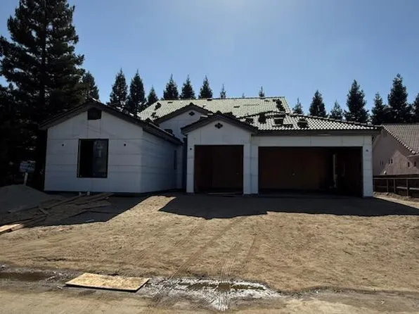 1047 E Arlen Avenue, Visalia, CA 93292