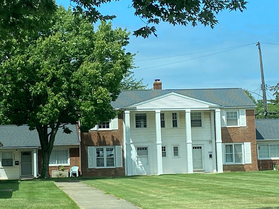 2nd image of 23387 Farringdon Ave