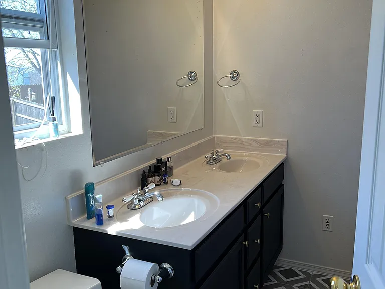 568 SE 115th Rd — Photo 13