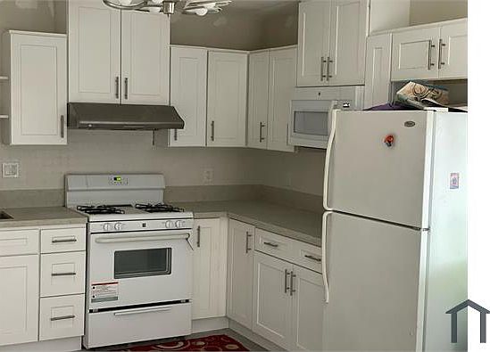 1st image of 24876 Atwood Ave