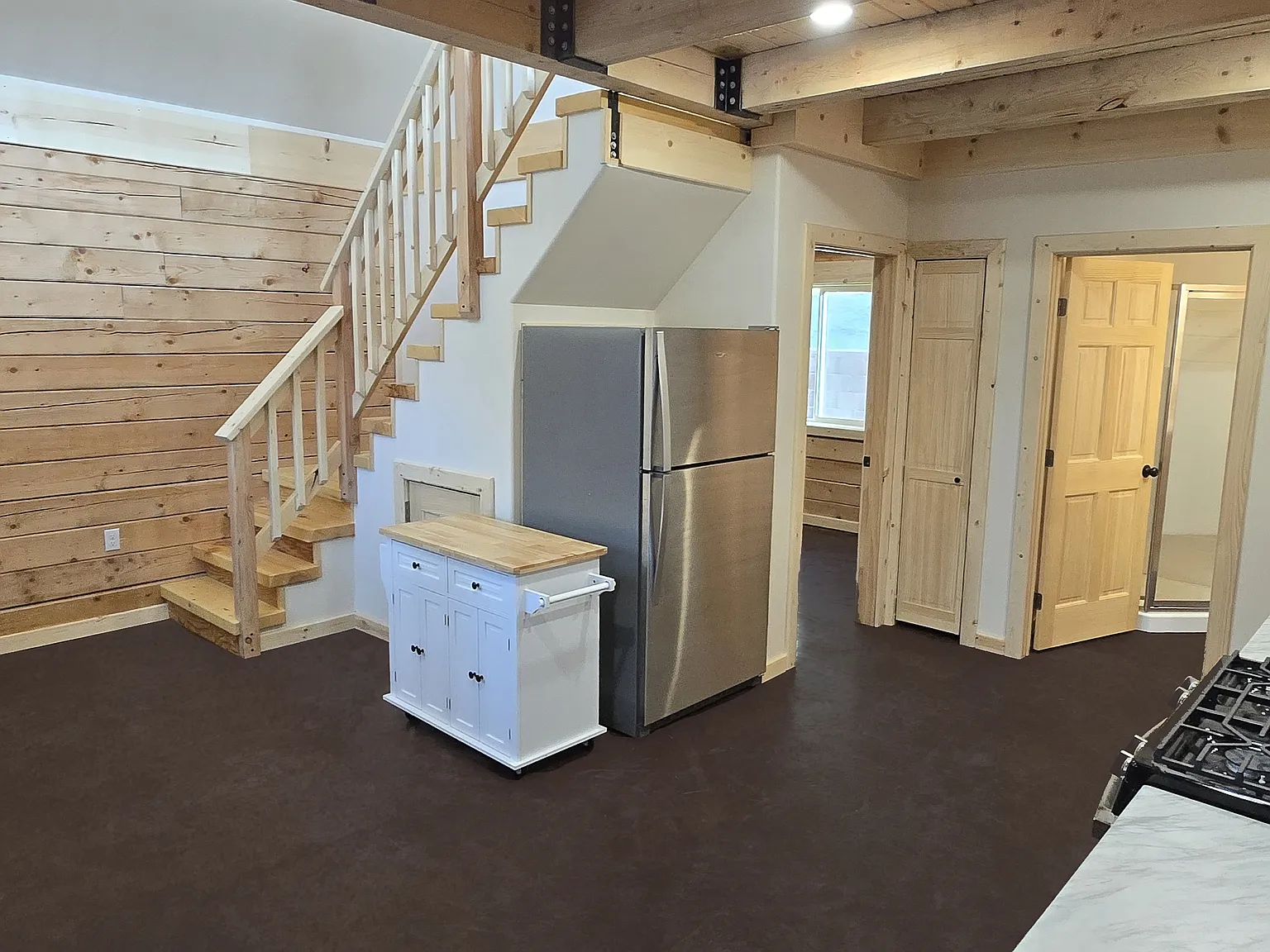 2 bed, $1,985 — Photo 4