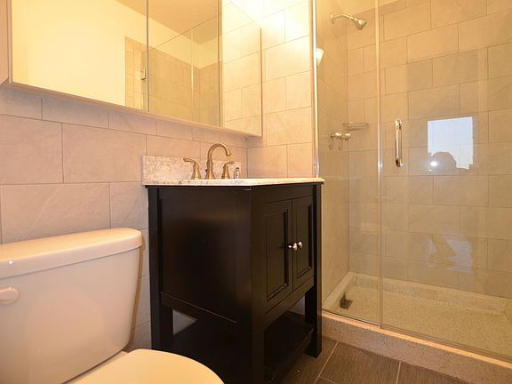5th image of 1601 3rd Ave APT 29F