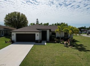 1018 NE Van Loon Terrace Cpe, Coral, FL 33909