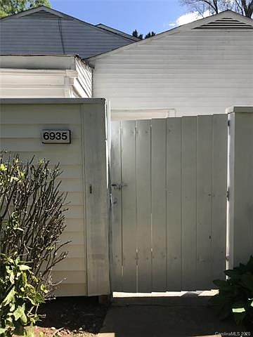 1st image of 6935 Stonington Ln #18