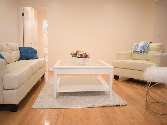4th image of 834 Lincoln Blvd APT 1