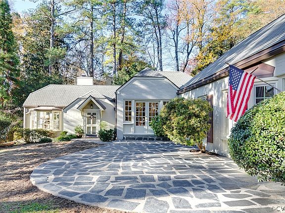 4th image of 100 Kennondale Ln