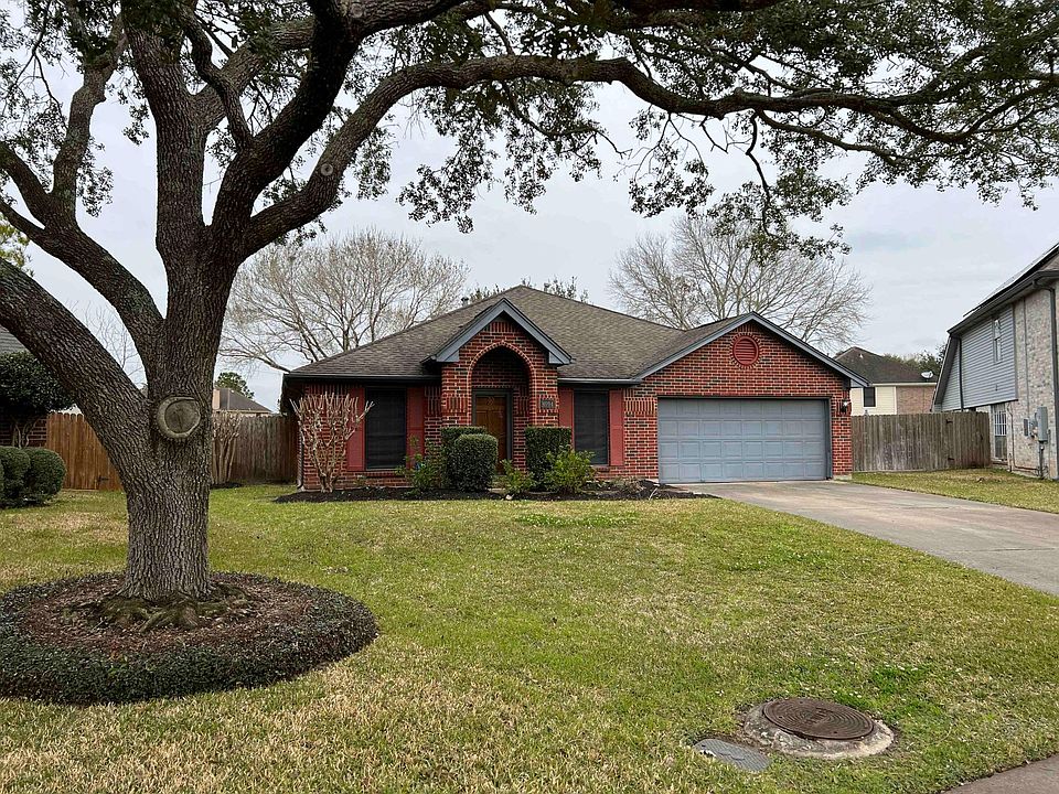 1st image of 4004 Cartagena Dr