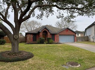 4004 Cartagena Dr, Pearland, TX 77581
