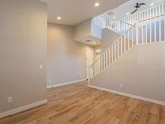 5th image of 3893 E Loma Vista St