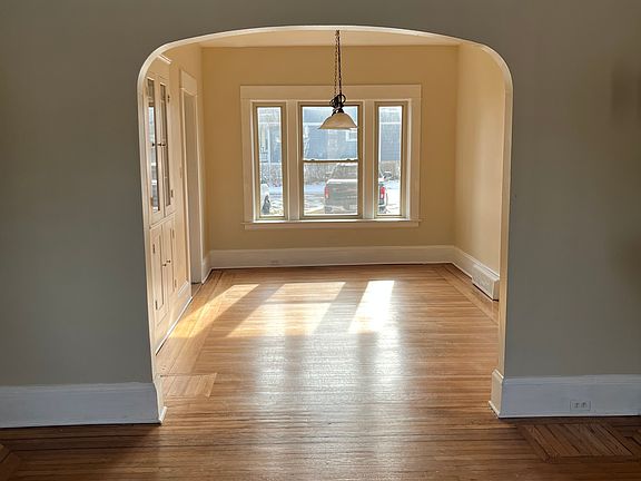 3rd image of 17805 Clifton Blvd #2