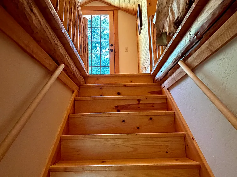 1447 N Prairie View Rd — Photo 22
