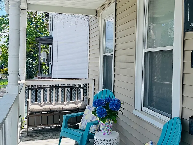 85 Robbins St #2 — Photo 9