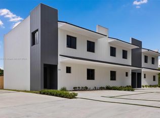 530 NW 7th St UNIT 3, Florida City, FL 33034