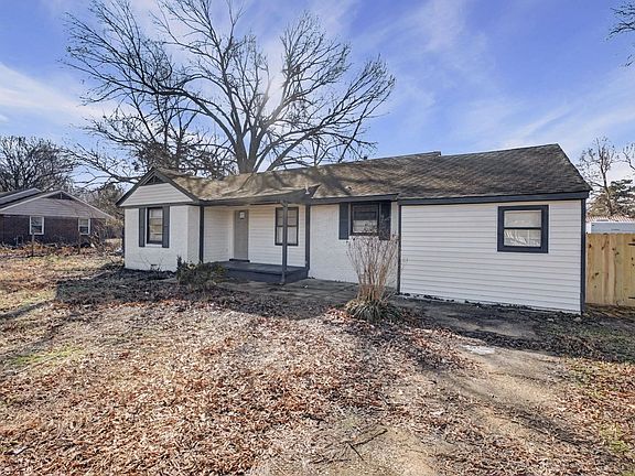 2nd image of 6733 Navy Rd