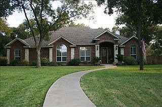 1st image of 8803 Hampton Ct