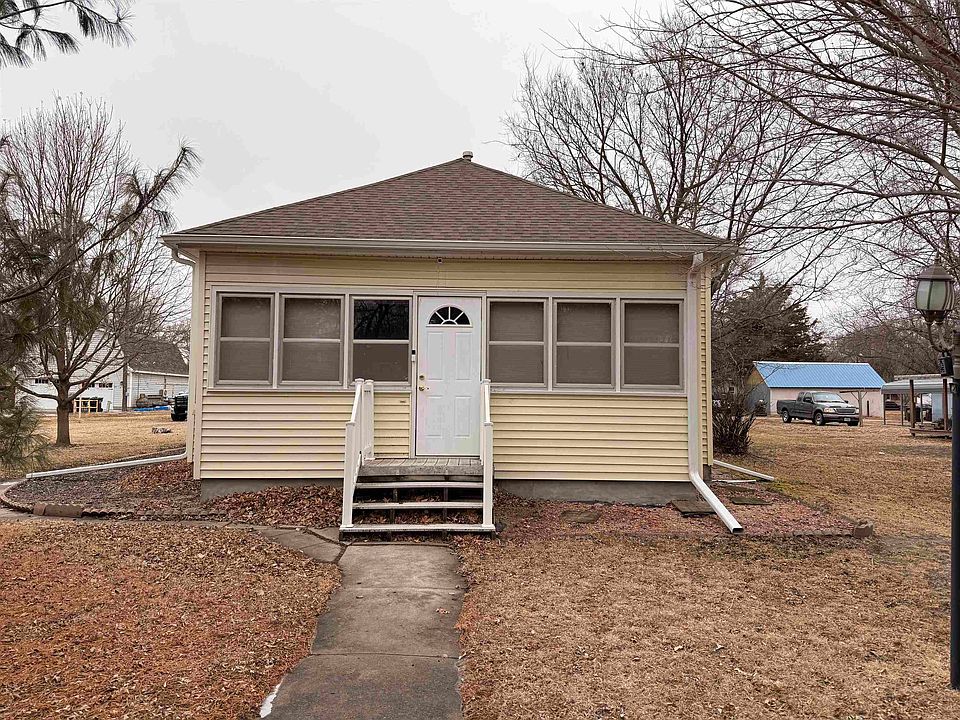 1st image of 414 Padua Ave