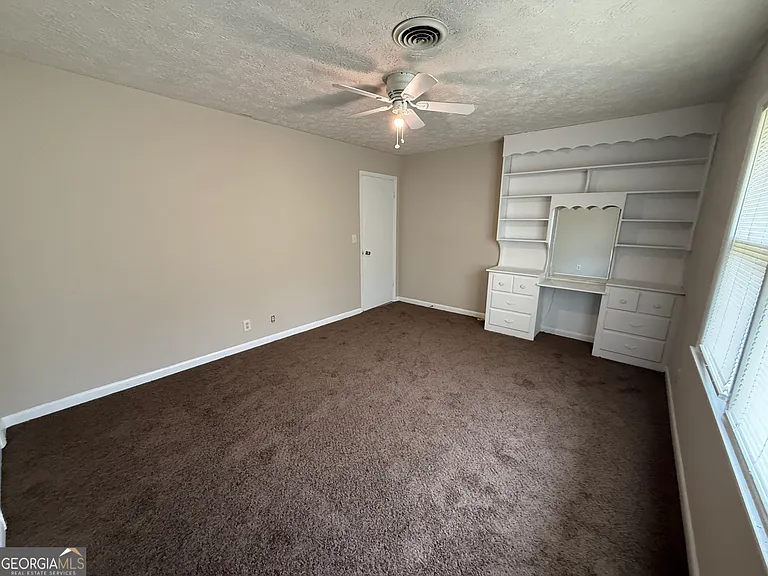 602 Hillcrest Dr — Photo 24