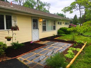 4 Branford Cir, Tinton Falls, NJ 07724