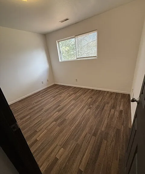 1104 S Wines St #A — Photo 2