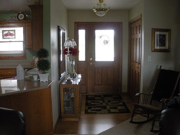 4th image of 29043 Ironwood Dr