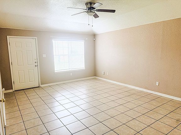3rd image of 3109 Denia Ct #A