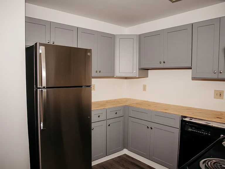 33 E Park St — Photo 19