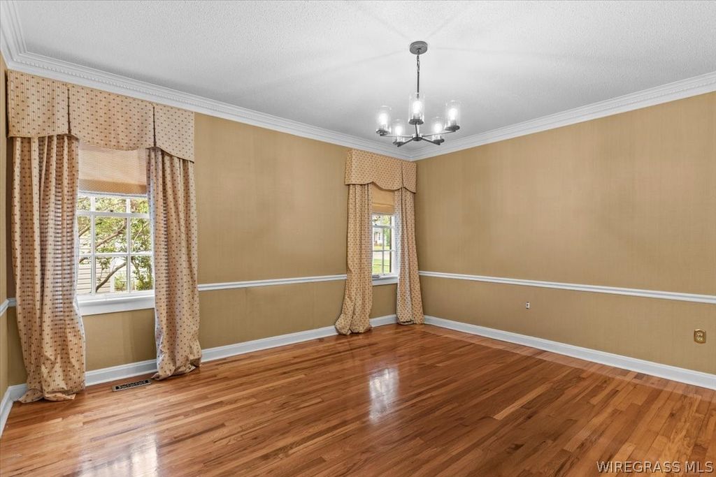 702 W College St, Enterprise, AL - More
