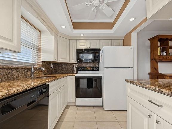 4th image of 651 Pine Drive #308