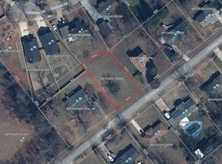 21 Claxton Dr, Greenville, SC 29617