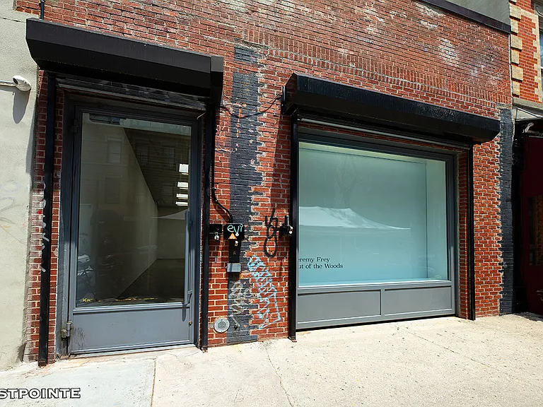 184 2nd St #4G — Photo 8