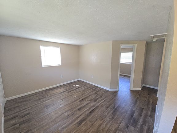 3rd image of 9407 Eastfield Rd Unit B