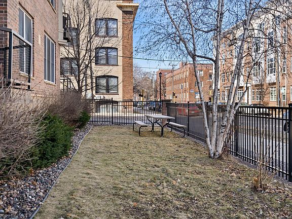 3rd image of 1800 Clinton Ave APT 407