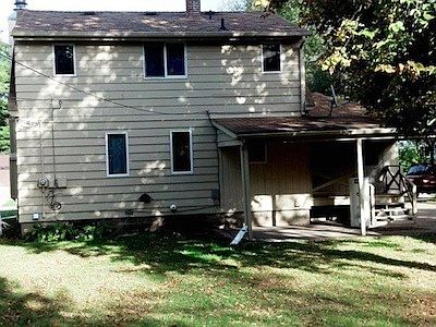 3rd image of 5815 Drew Ave N