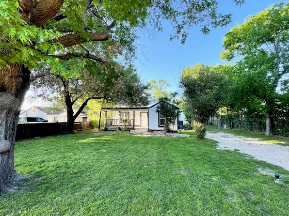 2719 Timberline Dr, Fort Worth, TX 76119