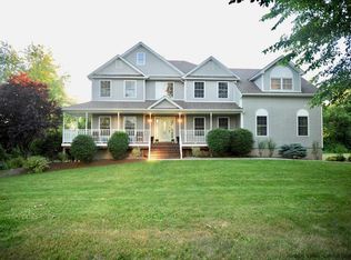 5 Carroll Ln, Plattekill, NY 12561