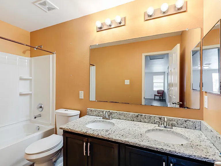 13262 Cleburne Dr — Photo 25