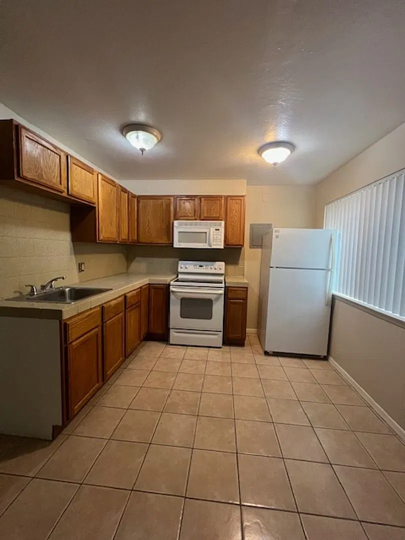 50% off the first month's rent — Photo 1
