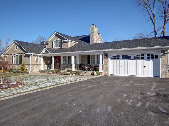 Pvt driveway + 2 Car Garage