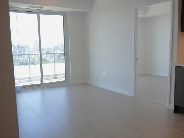 25 Holly St, Toronto, ON