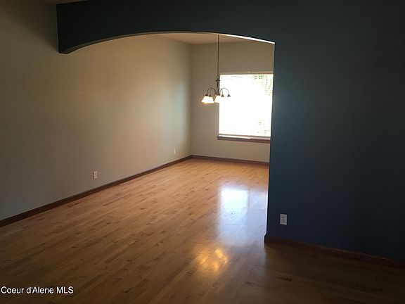 3rd image of 1543 W Tualatin Dr