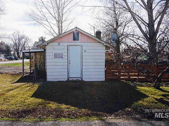 2nd image of 180 Avenue Ave W