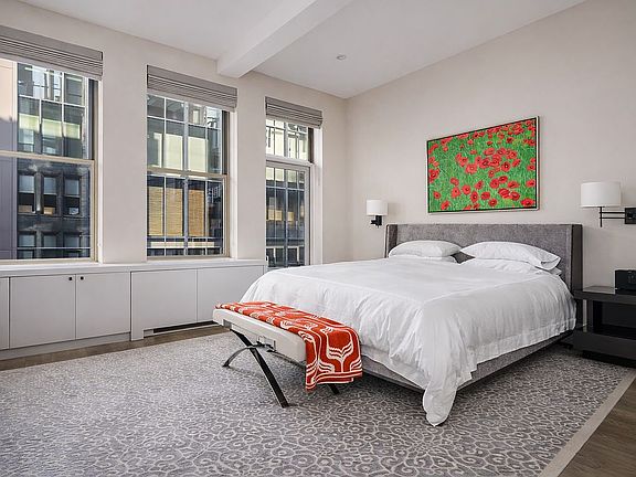 4th image of 31 E 28th St #8E