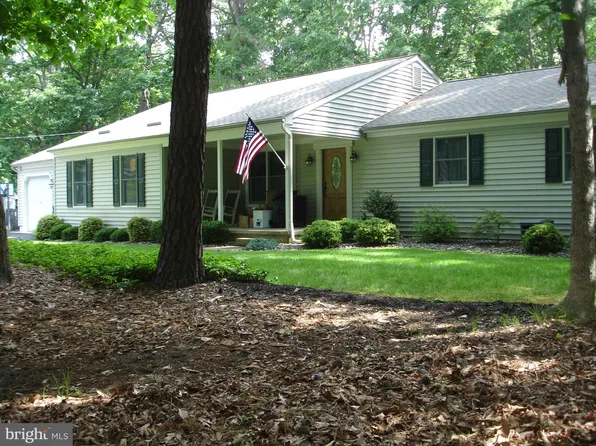 661 McKendimen Rd, Shamong, NJ 08088