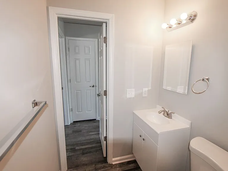 300 S West St #306 — Photo 2