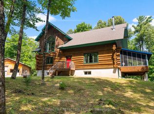 800 Woito Station Rd, Laurentian Valley, ON K8A 6W5