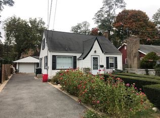 1326 Terrace Ave, Waukegan, IL 60085