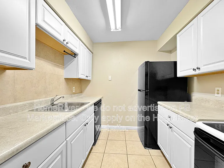 9101 W Hillsborough Ave #I109 — Photo 3