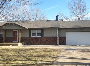 207 W Swanee Dr, Goddard, KS 67052