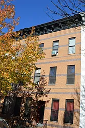 Rented by Royal Living